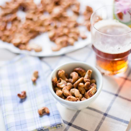 Oven Baked Marmite Cashews - Recipe photo by elsbro