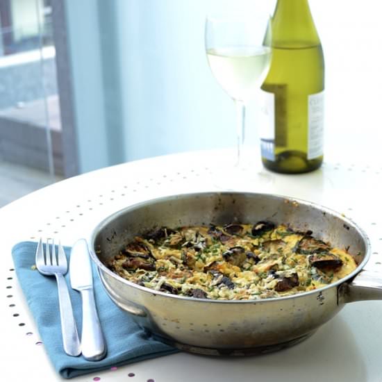 Simple Spanish Omelette - Recipe photo by GastroGays