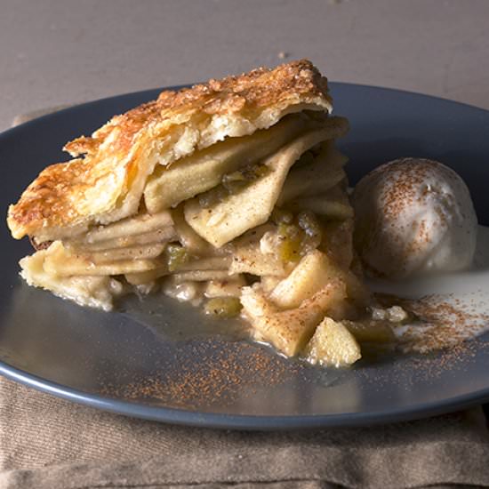 HATCH APPLE PIE - Recipe photo by Yes more please