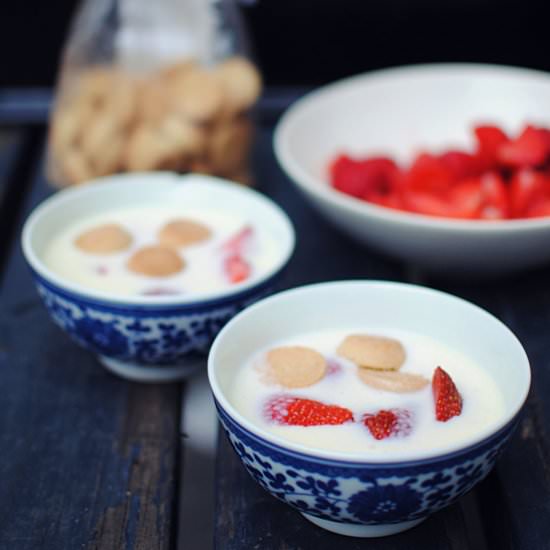 Danish summer dessert - Recipe photo by linnkatarina