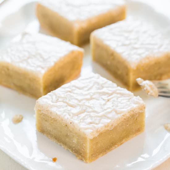 Fudgy Banana Bars w/ Vanilla Glaze - Recipe photo by Averie