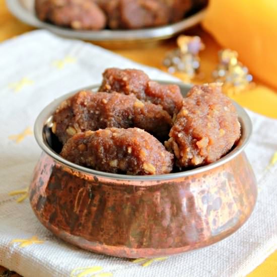 Steamed Balls With Rice Flakes - Recipe photo by Aromatic Cooking