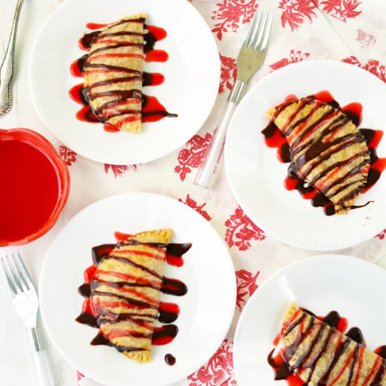 Strawberry Cheesecake Empanadas - Recipe photo by bethcakes