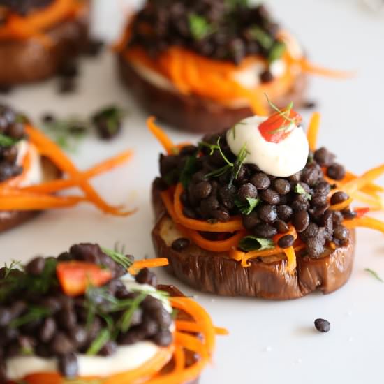 Beluga Lentils w/ Roasted Eggplant - Recipe photo by Petit World Citizen
