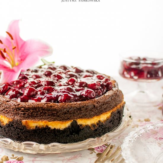 Cheesecakes with cherry and Oreo - Recipe photo by Justyna Pankowska