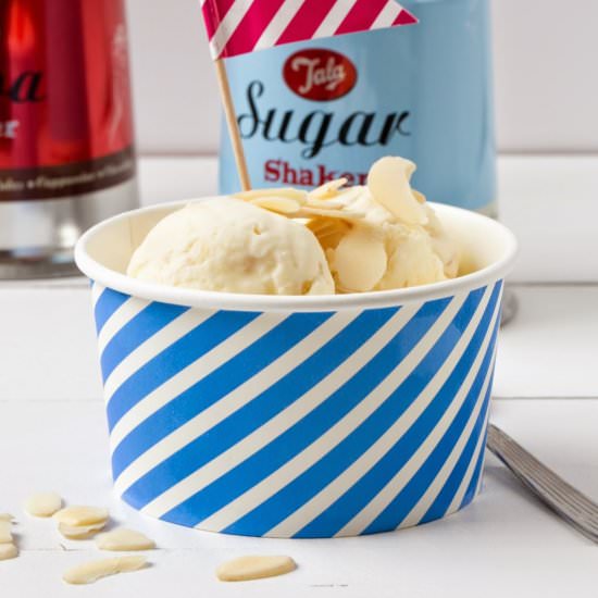 Mascarpone and Almond Ice Cream - Recipe photo by theslimduck