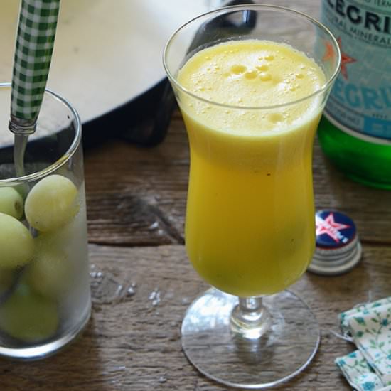 Sparkling Pineapple Mocktail - Recipe photo by AnEdibleMosaic