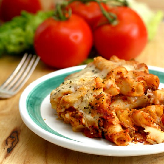 Crowd Pleasing Baked Ziti - Recipe photo by freshlyphotographed