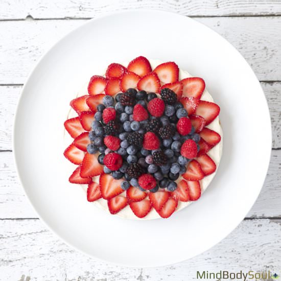 Raw Vegan Berry Cheesecake - Recipe photo by mindbodysoul