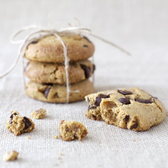Paleo Chocolate Chip Cookies - Recipe photo by mindbodysoul