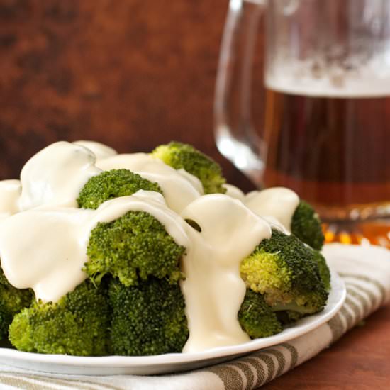 Broccoli w/ Cheddar Beer Sauce - Recipe photo by 2Teaspoons