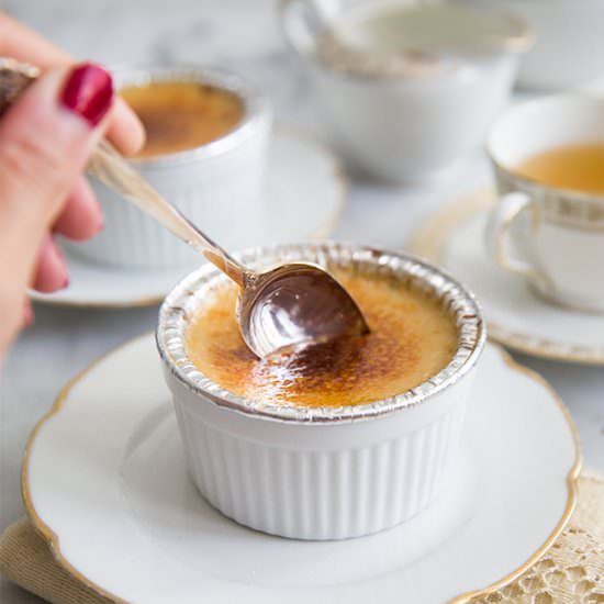 Slow Cooker Creme Brulee - Recipe photo by the little epicurean