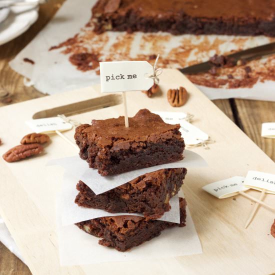 Brownies with Pecans - Recipe photo by madamexicaras