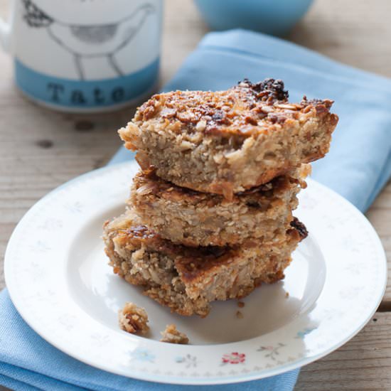 Pear, ginger & raw honey flapjacks - Recipe photo by MyCustardPie