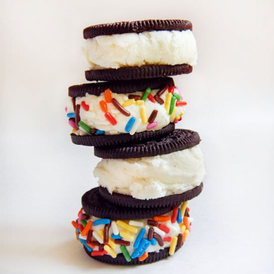 Oreo Ice Cream Sandwiches - Recipe photo by FrostingandaSmile