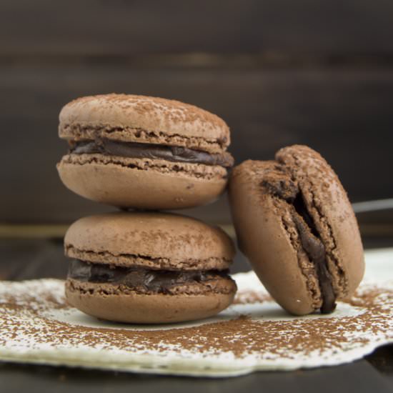 Chocolate Macarons - Recipe photo by Bego Al Calor Del Horno