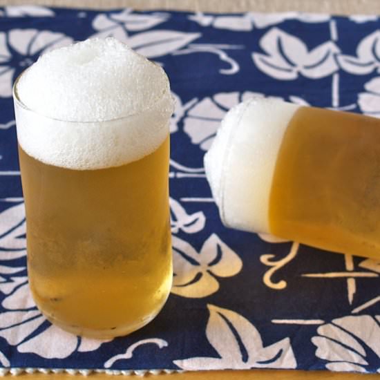 Beer-Like Apple Juice Jello - Recipe photo by ochikeron