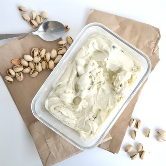 Pistachio ice cream - Recipe photo by mysecondbreakfast