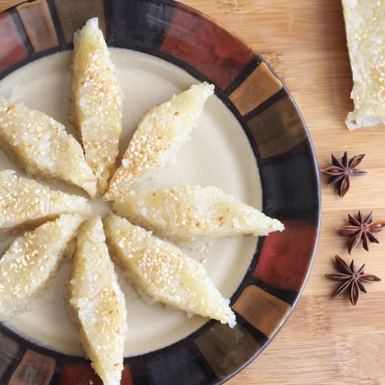 Sticky Rice Cake with Anise - Recipe photo by Boriville