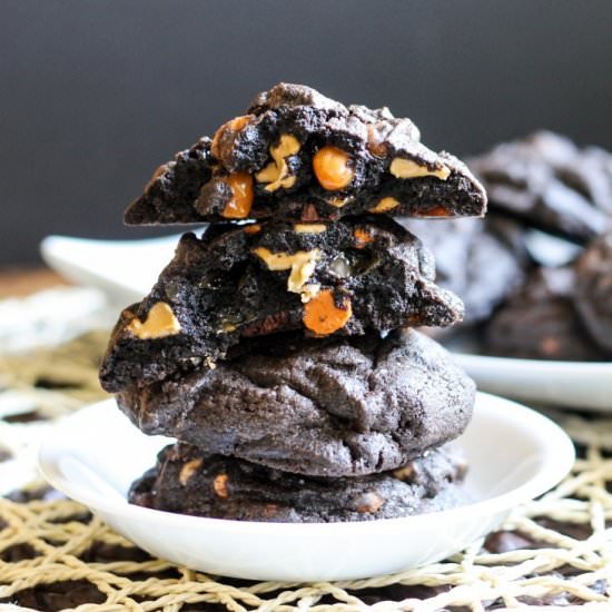 Loaded Dark Chocolate Cookies - Recipe photo by bakerita