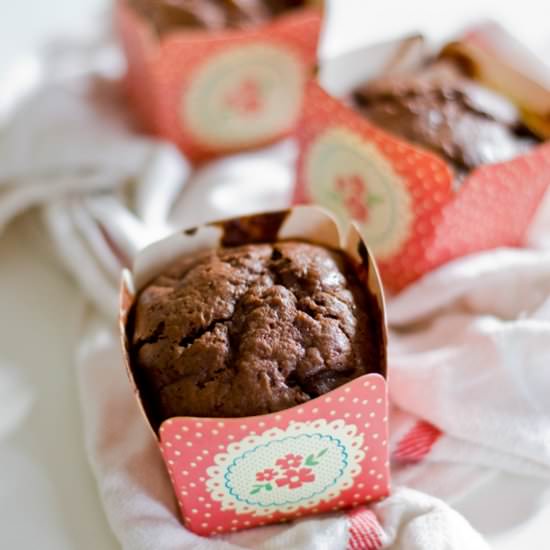 Vegan Chocolate and Pear Mini Cakes - Recipe photo by PatataInGiacca