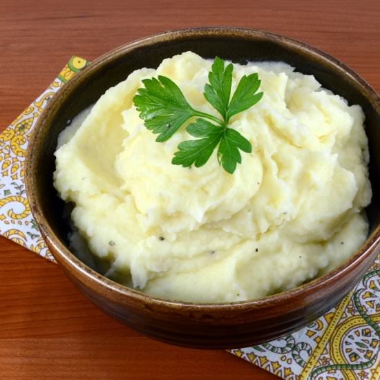 White Cheddar Mashed Potatoes - Recipe photo by For the Love of Cooking