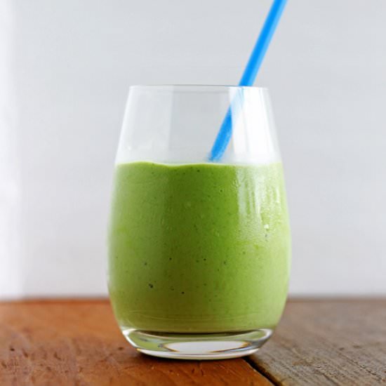 Single Serve Green Reset Smoothie - Recipe photo by midweekminimalist