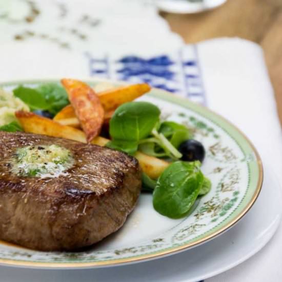 Parisienne Butter with Steak - Recipe photo by DeniseNoc