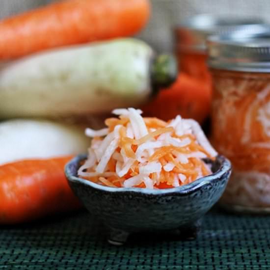 Vietnamese Mooli and Carrot Pickles - Recipe photo by fromthelarder