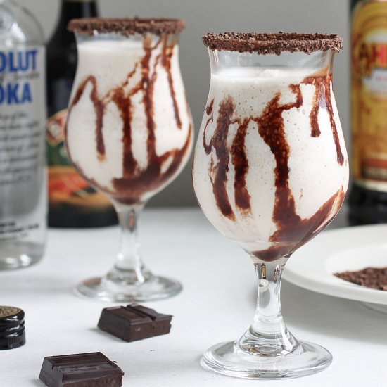 Mudslide Milkshakes - Recipe photo by FabFatale