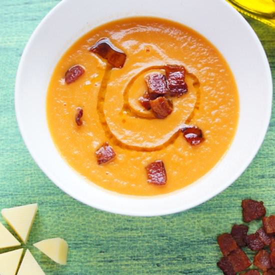 Roasted Tomato Soup - Recipe photo by hing12133