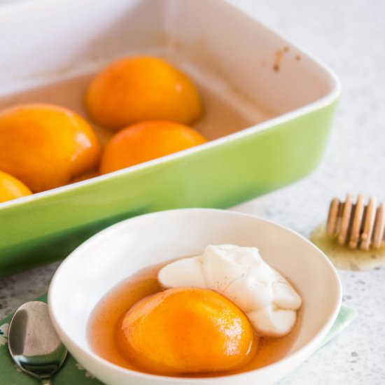 Peaches in Honey & Vanilla Syrup - Recipe photo by strawberrysupp