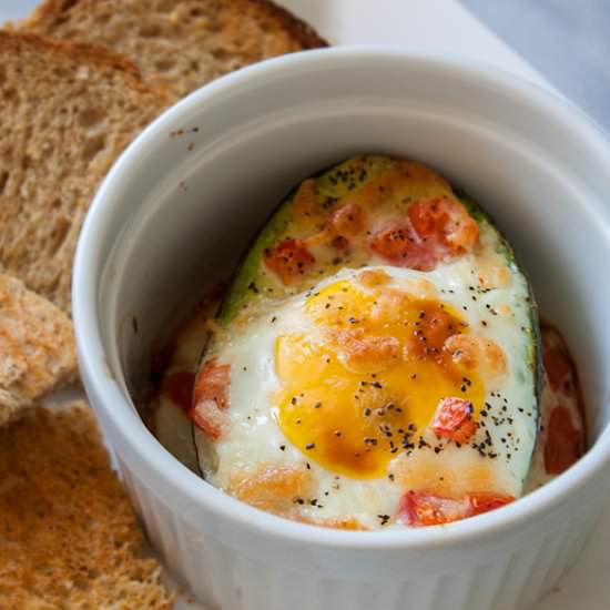 Baked Egg Avocado Toast - Recipe photo by heartsinmyoven