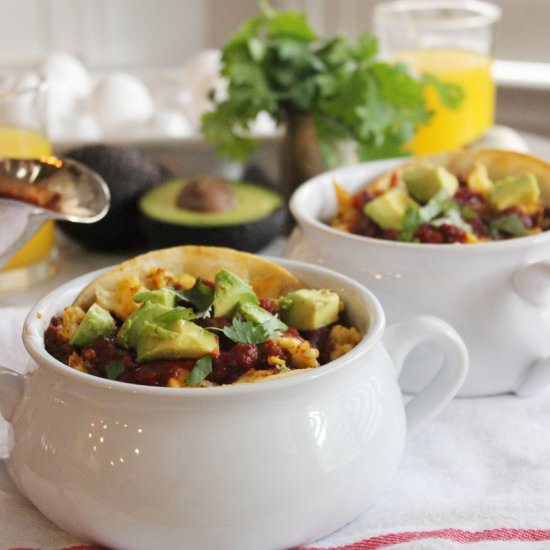 Chorizo and Eggs with Chili Sauce - Recipe photo by figandcotton