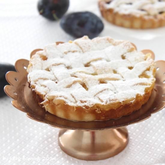 Mini Plum Pies - Recipe photo by Kebo homing