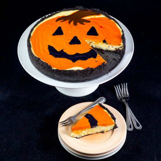 Decorated Pumpkin Cheesecake - Recipe photo by roxyskitchen
