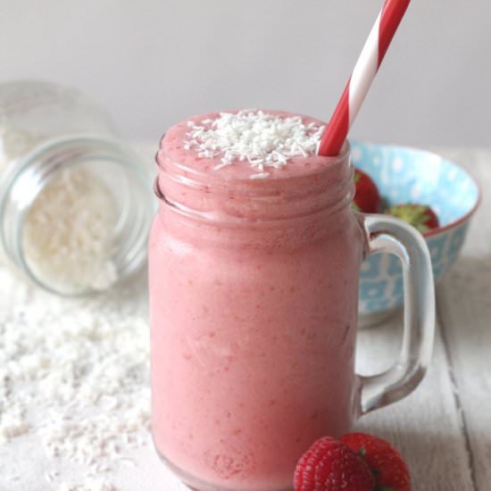 Coconut & Berry Smoothie - Recipe photo by myfussyeater