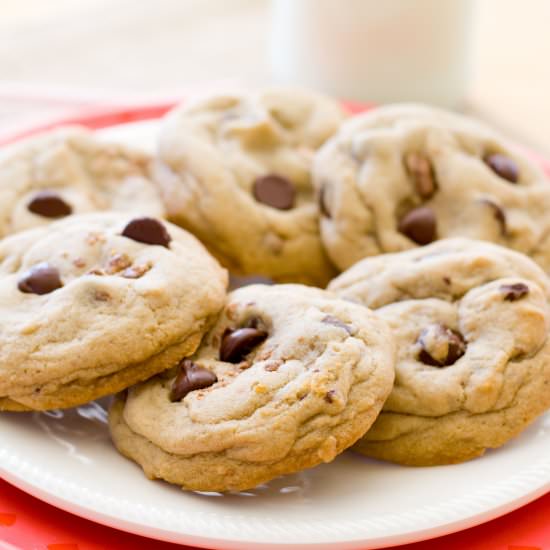 Dark Chocolate Chip Toffee Cookies - Recipe photo by a latte food