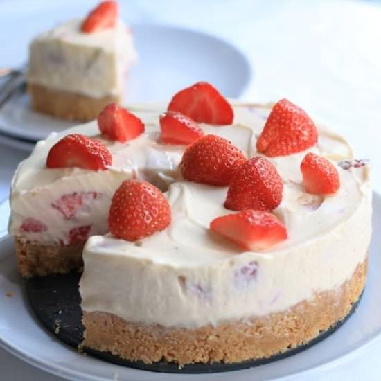Strawberry Whisky Cheesecake - Recipe photo by neilshealthymeals