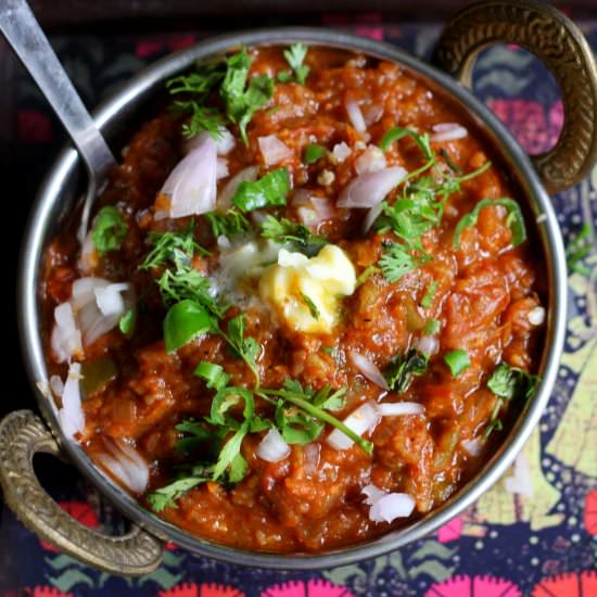 Pav Bhaji - Recipe photo by Lapetitchef