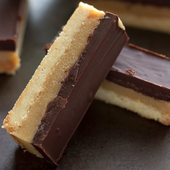 Chocolate Caramel Shortbread Bars - Recipe photo by littlespicejar