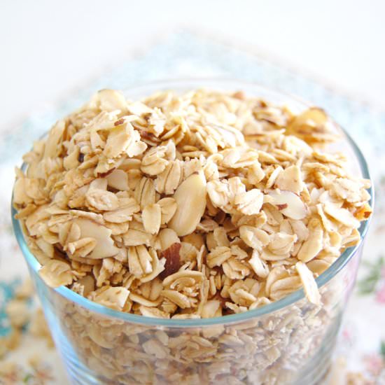 Simple Blonde Granola - Recipe photo by EmilyCGardner