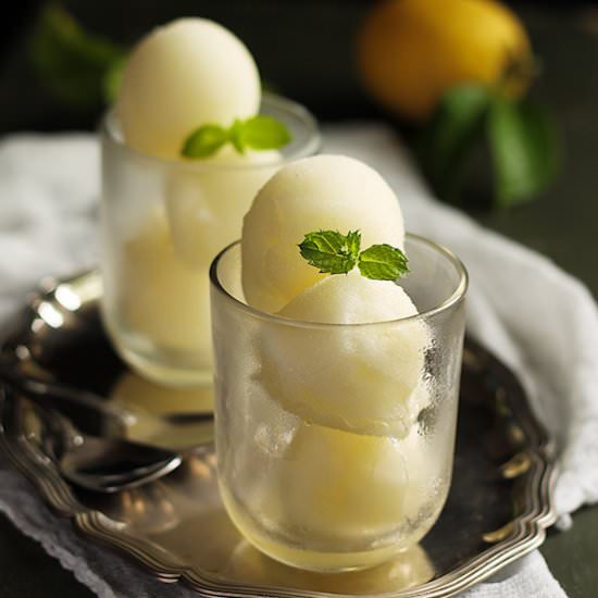 Lemon sorbet - Recipe photo by sogoodblog