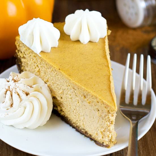 Pumpkin Pie Gingersnap Cheesecake - Recipe photo by Life Made Simple