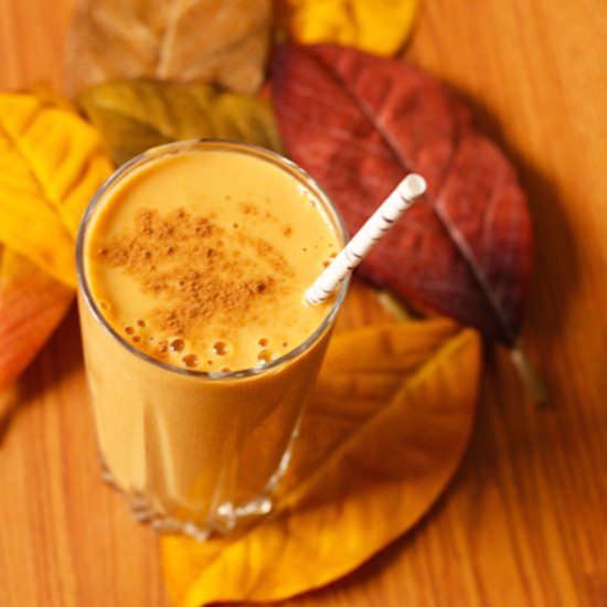 Pumpkin Chai Smoothie - Recipe photo by thedandylife