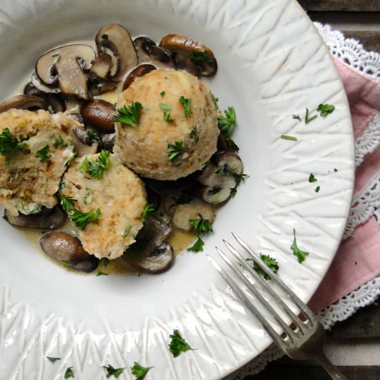 Bavarian bread dumplings - Recipe photo by sabine@mamangerie