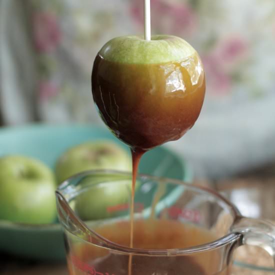Homemade Caramel Apples - Recipe photo by livesimplymom