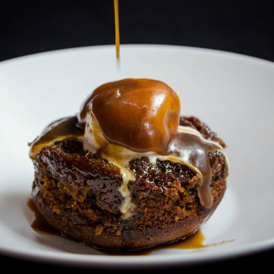 Sticky Toffee Pudding - Recipe photo by PastryWorkshop