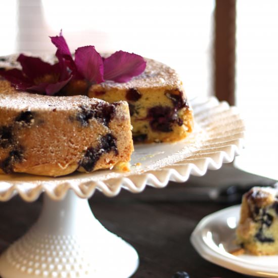 Lemon Blueberry Pound Cake - Recipe photo by theloghomekitchen