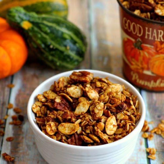 Pumpkin Spice Granola - Recipe photo by pumpkinnspice